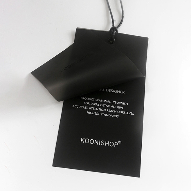 时尚创意吊牌设计潮牌女装挂牌软胶文艺简约高档服装吊牌定制淘宝网