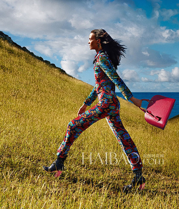 路易威登lvlouisvuitton2015春夏女春装广告大片模特莉亚开比蒂liya