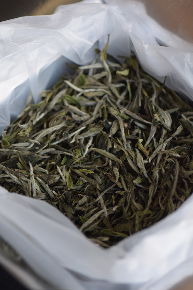 管阳福鼎白茶新茶荒野白茶白牡丹散茶特级高山纯日晒松青堂淘宝网