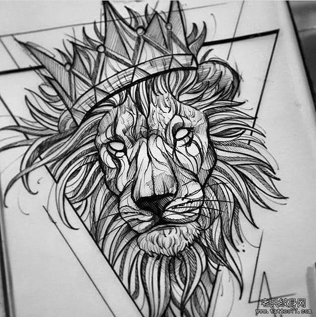 几何狮子皇冠纹身手稿