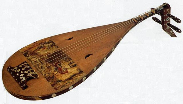 枫苏芳染螺钿槽琵琶