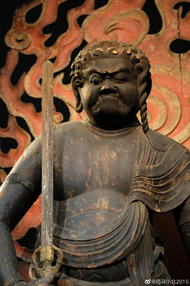 天地眼是平安时代后期(11世纪)不动明王的重要特点,与空海带回日本的