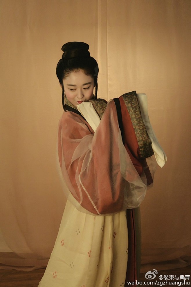 18:59:03东汉中国历代服饰道锐品牌管理机构该采集也在以下画板加载