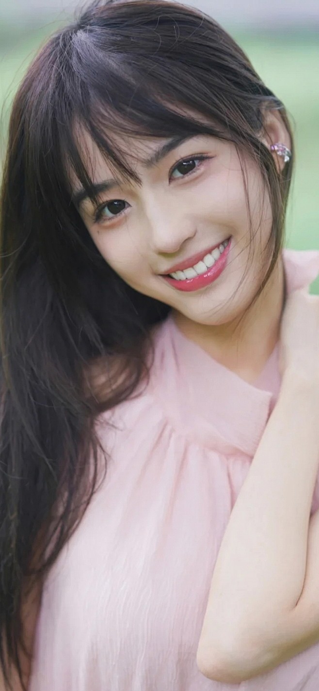 微笑女孩王乔熙