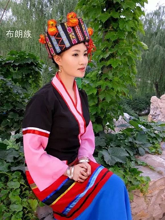 56个民族56个美女56首歌曲很珍贵值得收藏