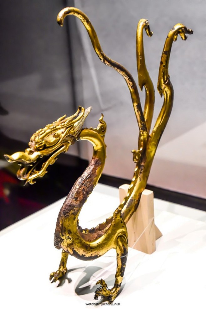 陕西历史博物馆藏唐代鎏金铁芯铜龙6767676767