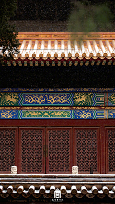 宫墙-花瓣网|陪你做生活的设计师 | 规模的古代木结构建筑群,也是世界