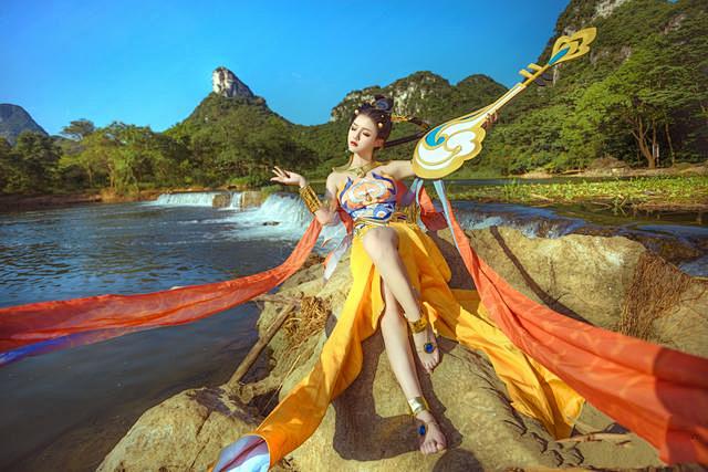 三组很有仙气的人气手游王者荣耀杨玉环cosplay作品欣赏