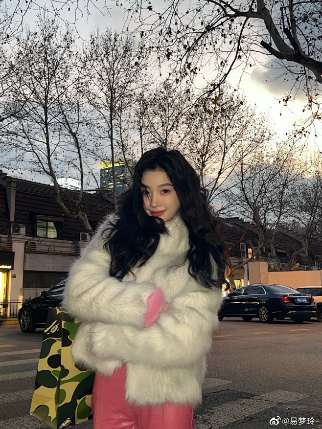 09:22:30易梦玲我不是马思唯我没有马子配热心帮助失足妇女同采自