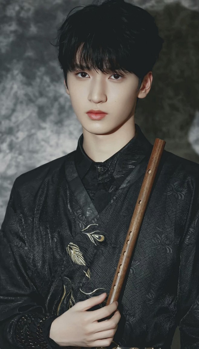 潇曦乐从起亓_转采于2021-12-27 14:36:39严浩翔tnt潇曦乐该采集也在