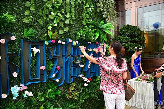 签到特色签到签到处签到台签到区创意签到签到板签到台活动签到签到