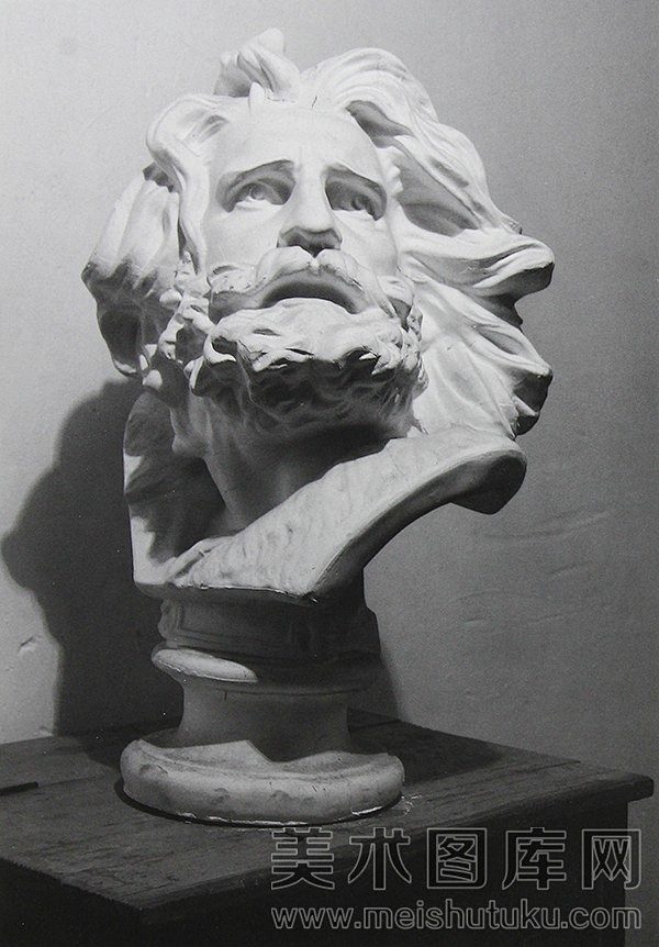 石膏像马赛石膏像正面马赛马赛石膏像