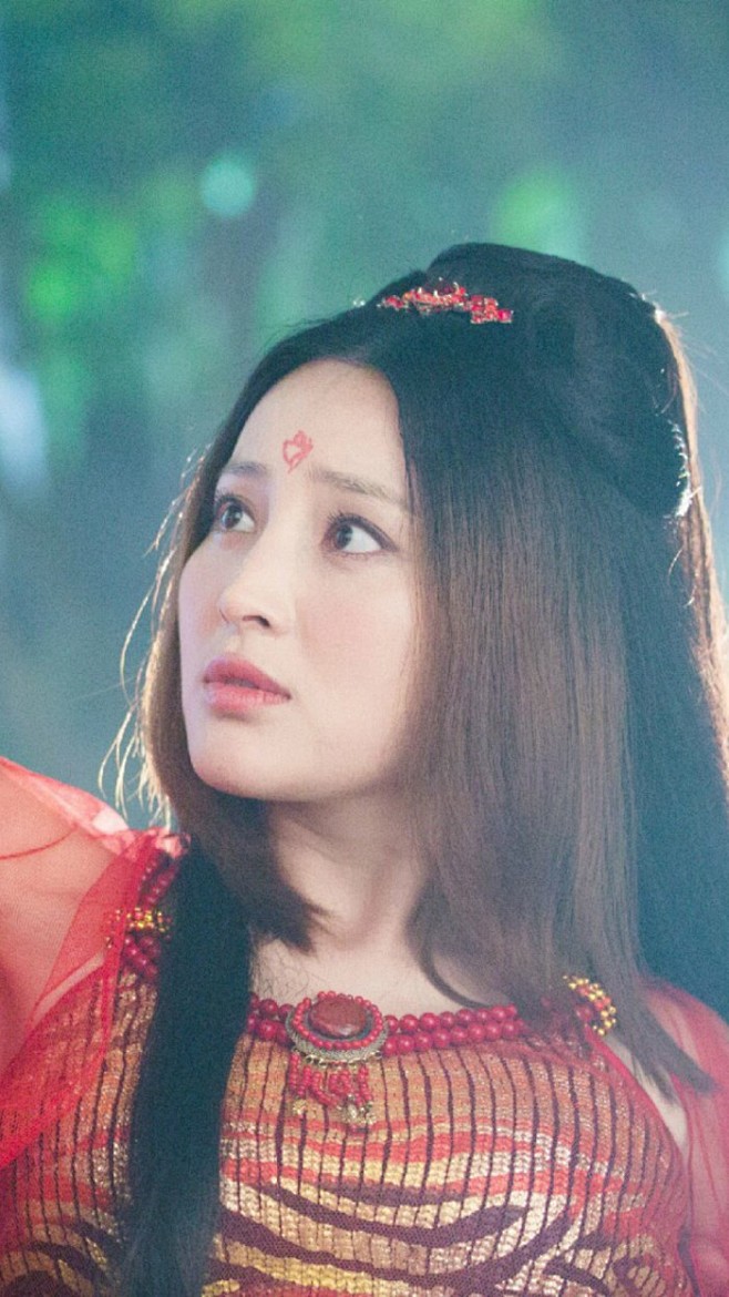 甘婷婷华胥引之绝爱之城剧照