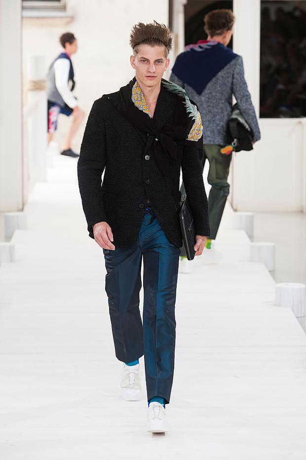 夏季绅士isseymiyakemen2015春夏巴黎男装周秀场