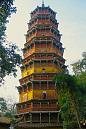 湖北武汉宝通寺。位于武昌洪山南麓，至今已有1600余年历史，是武汉市唯一的皇家寺院。