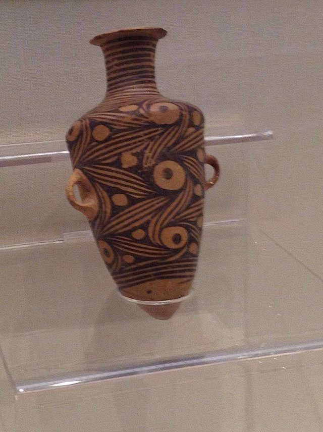 马家窑涡纹彩尖底陶瓶yellowcloud