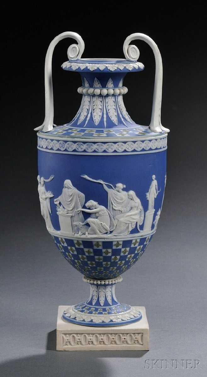 近260年历史的wedgewood是英女皇御用瓷器,1765年wedgwood 荣获英国