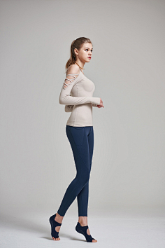 c2人体模特站立