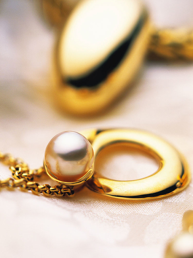 珍珠黄金饰品
