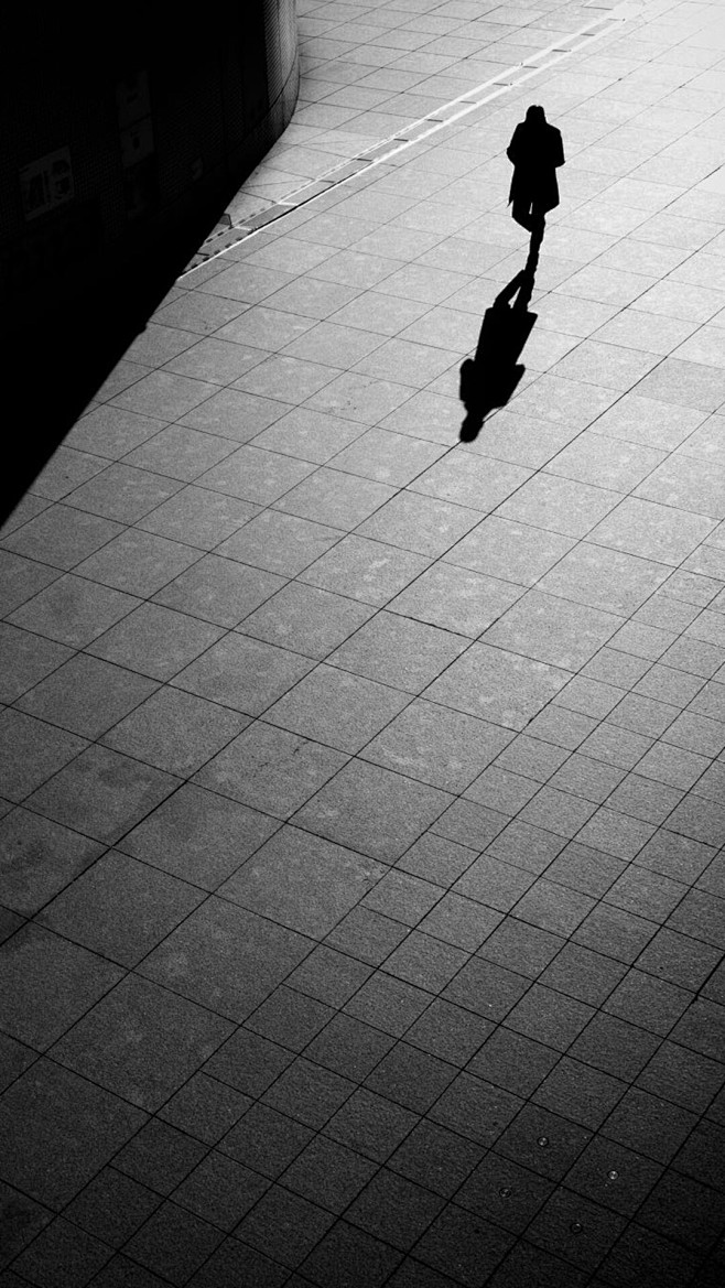 焦甲乙从ッ季寞,淡墨残缺ミ转采于2018-12-06 10:46:13黑白光影配图焦