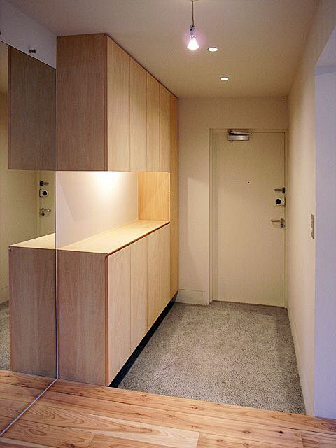 鞋柜玄关挂衣柜大门换鞋地台