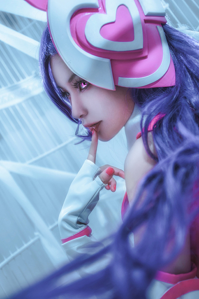 美丽而强大王者荣耀爱心护理荆轲cos178新闻频道