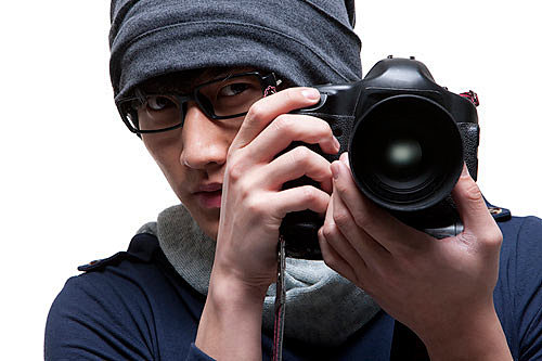 单反相机肖像摄影师摄影器材白色9ad4add93拿着相机的摄影师创意图片