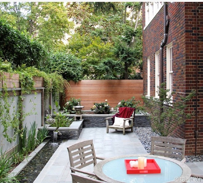 花园装修侣短ㄎ后院花园设计图片一层花园围墙围墙顶花箱露台设计