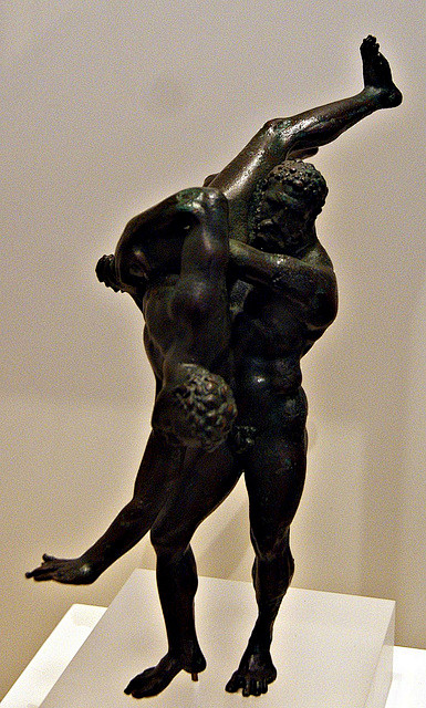 力士集团可能是巨人安泰和赫拉克勒斯