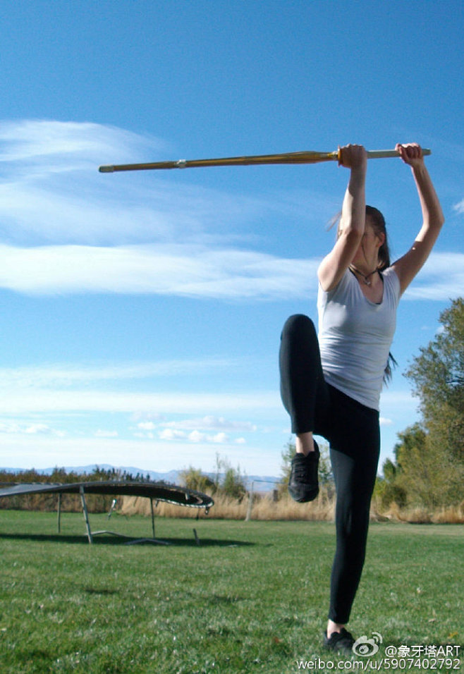 速写参考女性挥剑动作这算中国功夫么关键词女性剑象牙塔art每日更新