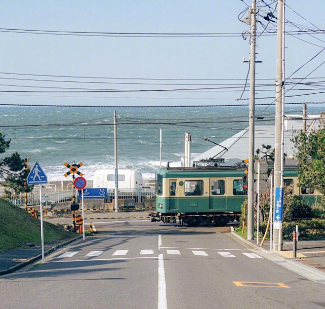 街道海日本电车风景