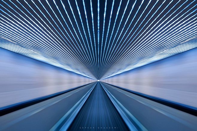 透视线光抽象运动线条运动放射性动感的空间感2000x1334