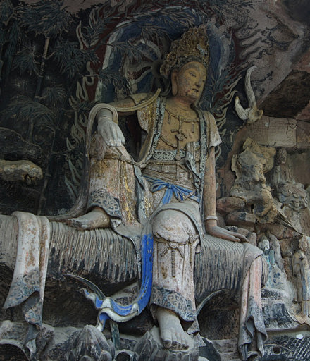 观音有三十三法身,观水中月影称水月观音."尔时善财童子游行至光明山.