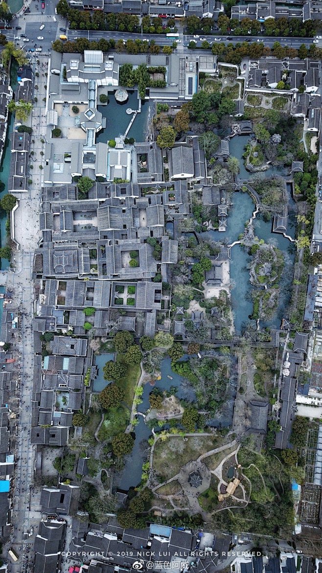 俯瞰苏州拙政园